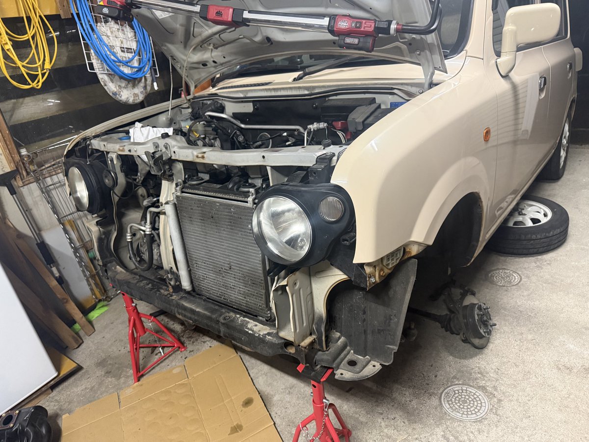 TOOCH_NKT's tweet photo. さーてあとは下ろすだけ…
どうやって下ろそうか…

#SmallCrazyGarage 
#he21
#lapin https://t.co/VLFUVK4F6i