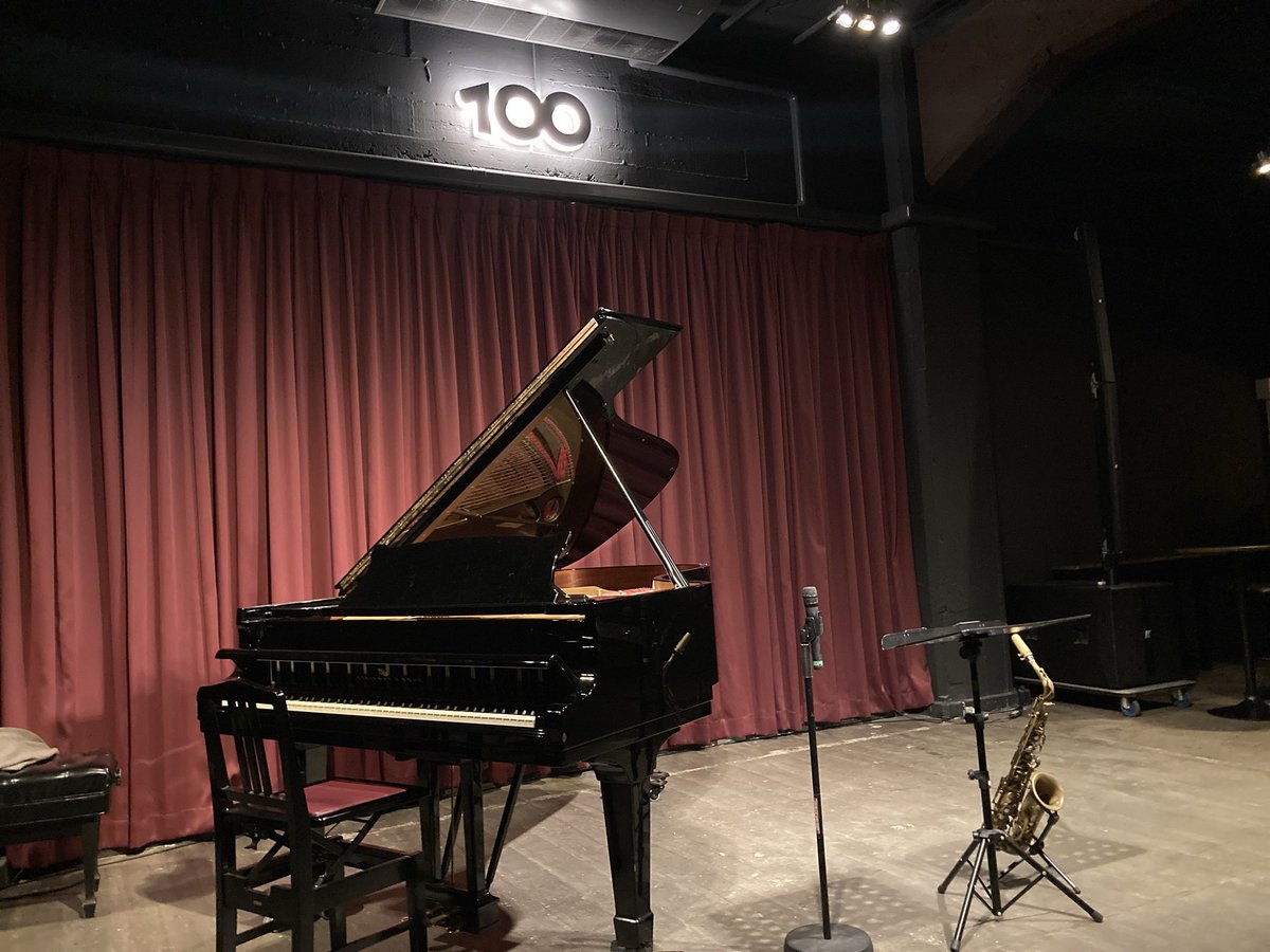 Truncata1's tweet photo. 神戸100番ホールで江澤茜&amp;David Bryant デュオツアー 神戸公演を聴いてきました🎷🎹

一度聴きたいと思っていたデュオ。
サックスとピアノの豊かな音世界でした🎶😊

江澤茜さん(as) 
David Bryantさん(p)

🎉🎉🎉 https://t.co/VVdOEn67id