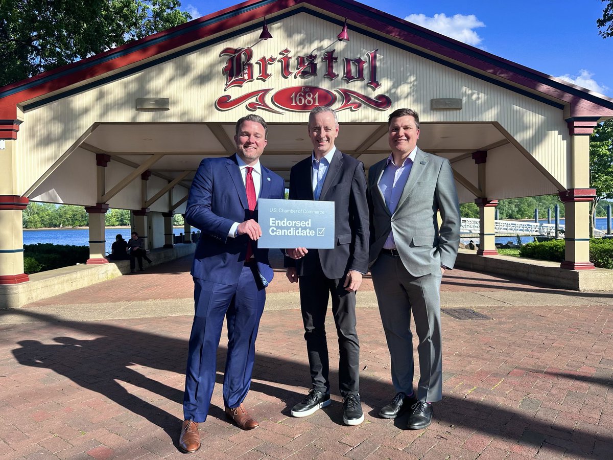 USChamberAction's tweet photo. The @uschamber was proud to endorse @RepBrianFitz in #PA01 yesterday.

Read more here: https://t.co/NSJ8UWW0mo https://t.co/28EOVaaZgv