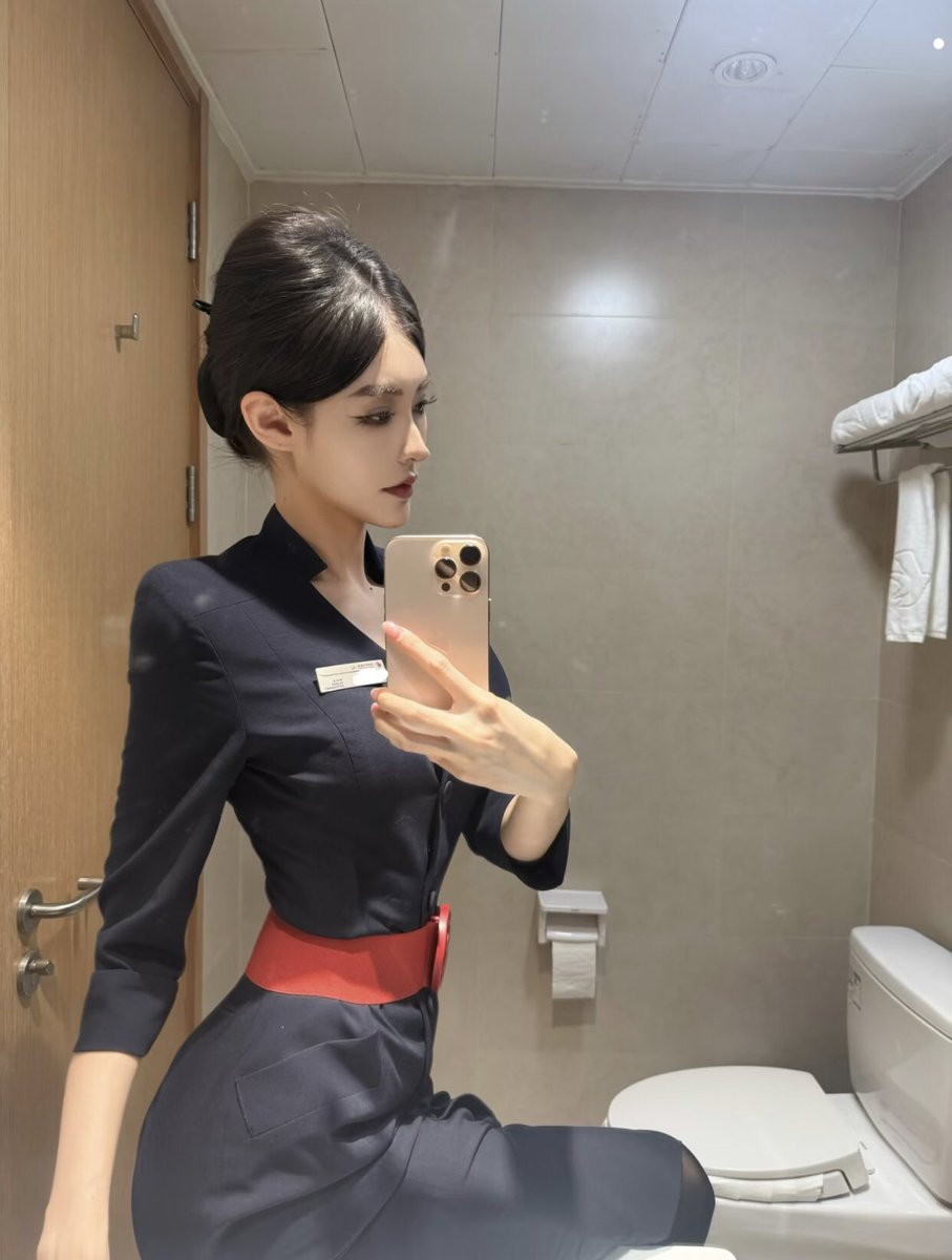 muran1721's tweet photo. 该有的气质一定要有吧，你说好看吗 https://t.co/EXToymJobh