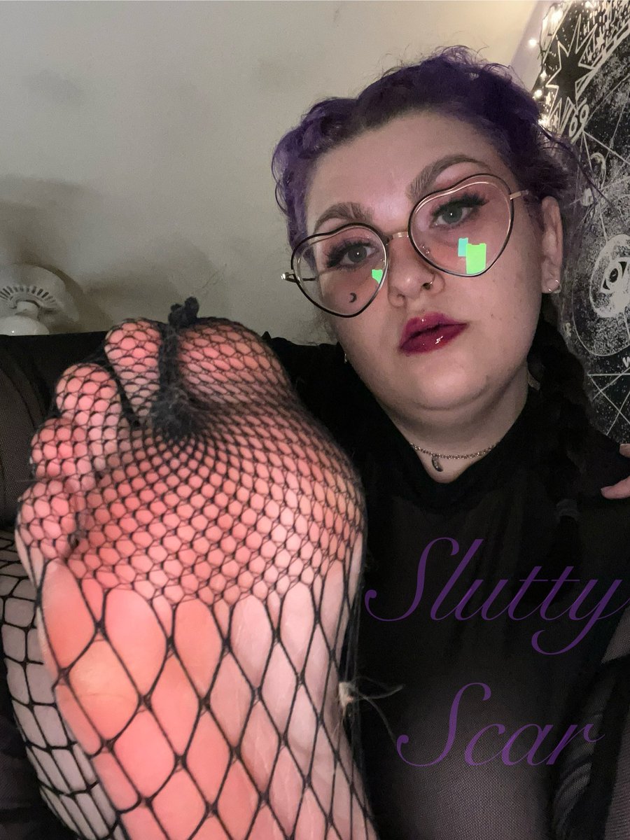 sluttyscar69's tweet photo. Leak for me 
Break for me 
Stay denied for me

You’d do anything for me, right? https://t.co/KURJJiXsRo
