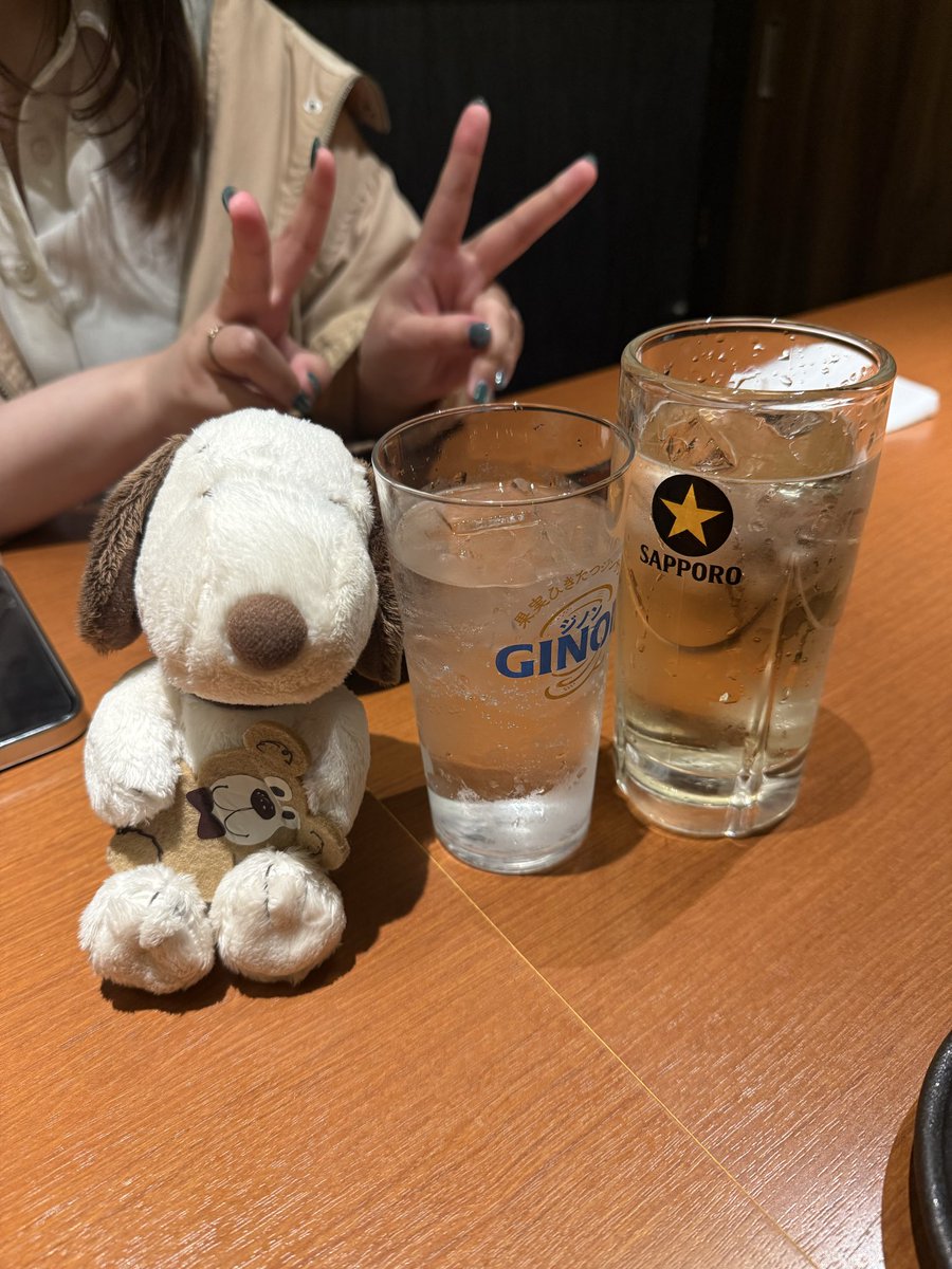 GT_hungry's tweet photo. 初めてのオフ会！！🐸
話すの盛り上がりすぎてあっとゆう間だった🍺
やはりかえるさんは綺麗お姉さんだったかぁ〜ﾒｶﾞﾐｻﾏ〜
今日はありがとう！！次もまた👋 https://t.co/9gWjSo2K5h