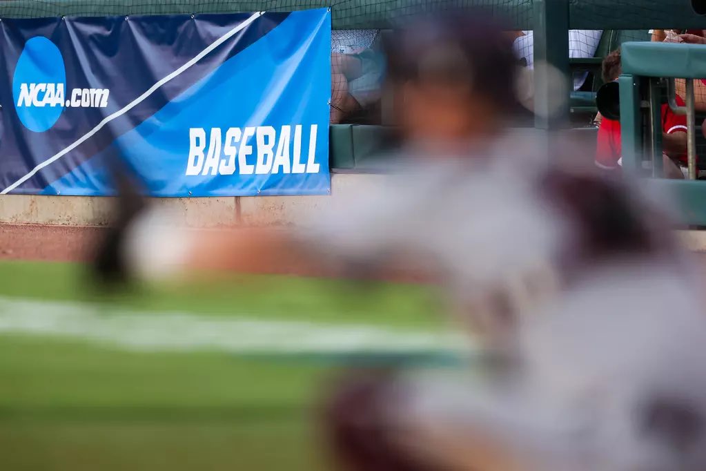 OlsenSection203's tweet photo. REGIONAL BASEBALL IS BACK AT OLSEN TODAY.

PACK BLUE BELL.

#BTHOlamar https://t.co/iieuQTO8re