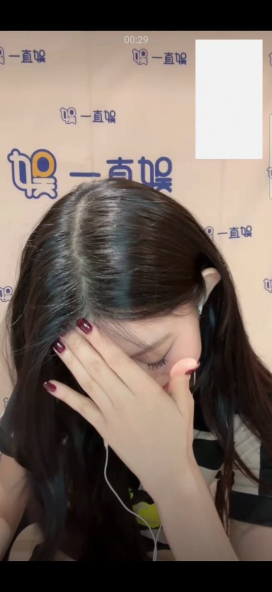 minjusgfs's tweet photo. new meme https://t.co/F63n6V9rmN