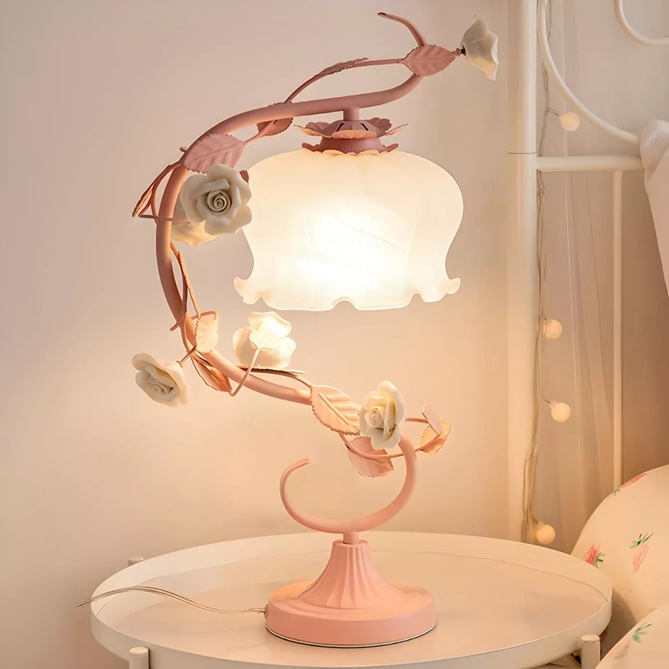 AuraOpul's tweet photo. 🌹Turn your home into a romantic retreat with the Pink Rose LED Table Lamp! ✨

👉Click here to get yours: https://t.co/8Y8hbiye6W 

#PinkRoseLamp #RomanticHomeDecor #LEDTableLamp #CozyHome #BedroomDecor #LivingRoomIdeas #EnergyEfficientLighting #HomeAmbiance https://t.co/eT9aHuOkUP