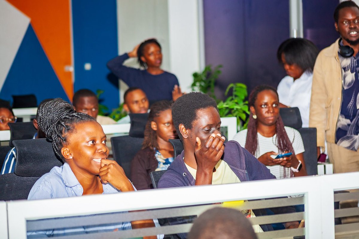 emtechuga's tweet photo. We have  kicked off the session with an interactive Kahoot Quiz led by Book Club Vice President @TyoboHattyYake on Color Communication Styles Under Pressure.

Great energy, healthy competition, and lots of laughs to get the room engaged!

#EMTechHouseUG
 #BookClubSession #Surroundedbyidiots