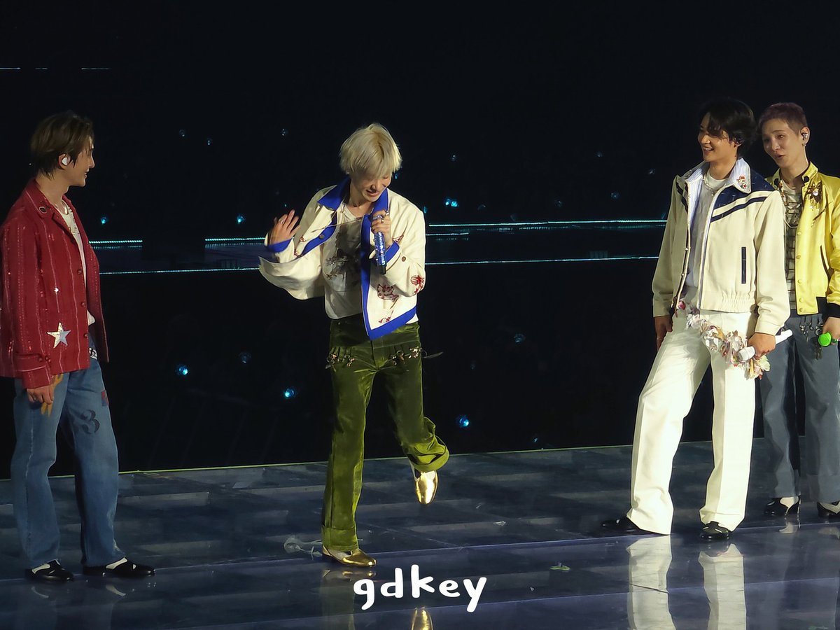 gdkey's tweet photo. 260529 - The Trilogy I - 2026 SHINee WORLD VIII : [THE INVERT] Day 1

Taem's expressions are hilarious hahaha see you tomorrow our SHINee🩷🩷

#SHINee #샤이니 @SHINee #ONEW #JONGHYUN #KEY #MINHO #TAEMIN #2026샤이니월드VIII #THE_INVERT
#2026_SHINeeWORLD_VIII_THE_INVERT https://t.co/ZENAwHZrCe