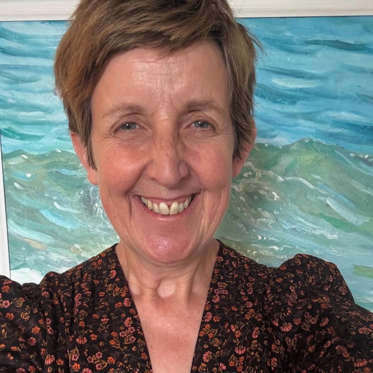the_traitors_'s tweet photo. NEW 🔥 Celebrity Traitors star Julie Hesmondhalgh teases Series 2:

“I can't tell you anything except that it's an extraordinary experience, and not at all what anybody imagined it to be. It's going to be a good one, I'll tell you that!” https://t.co/nhJNSlSafd