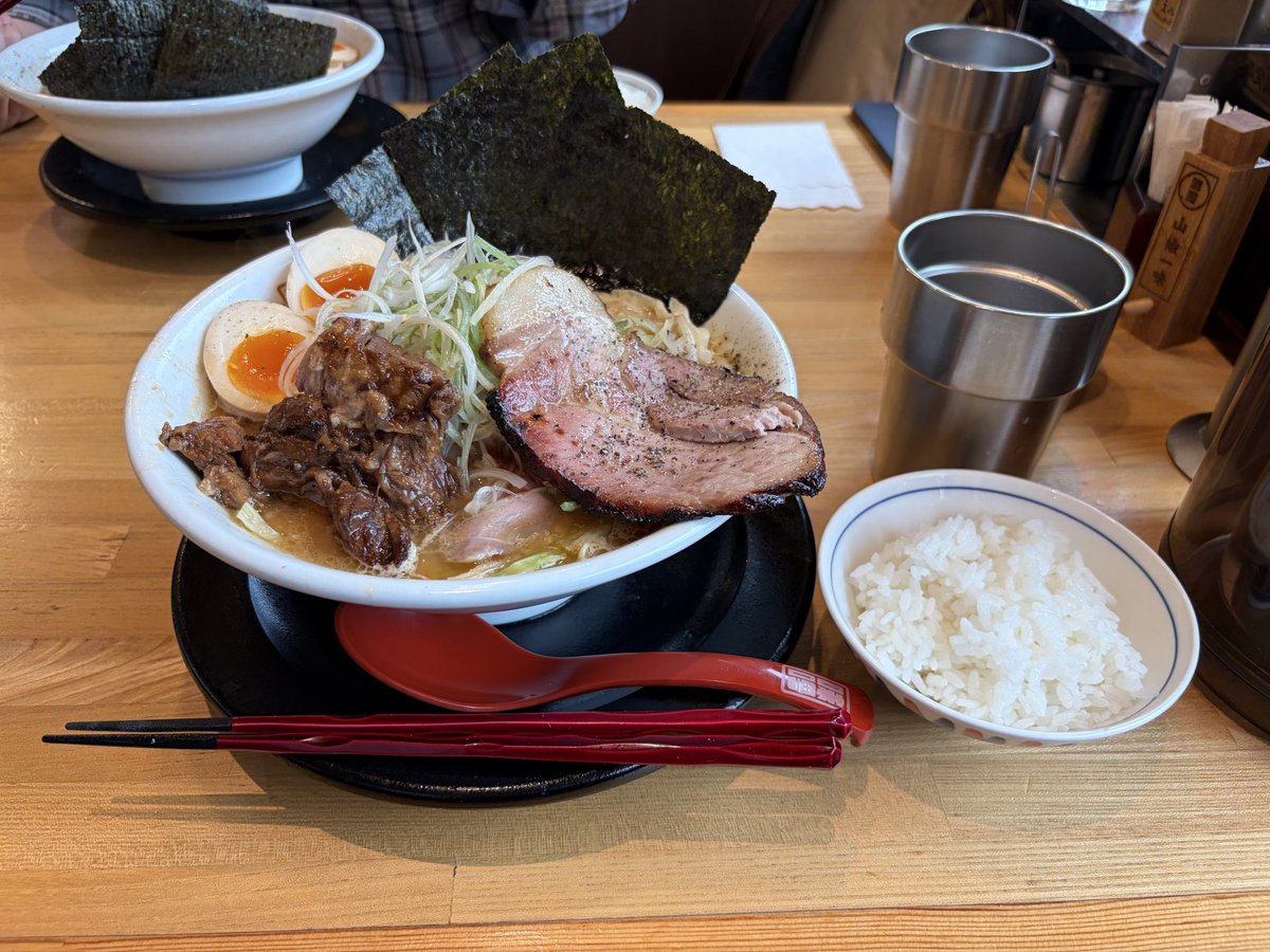 SMSWsame's tweet photo. 出張おつー https://t.co/yQ955Wk76z