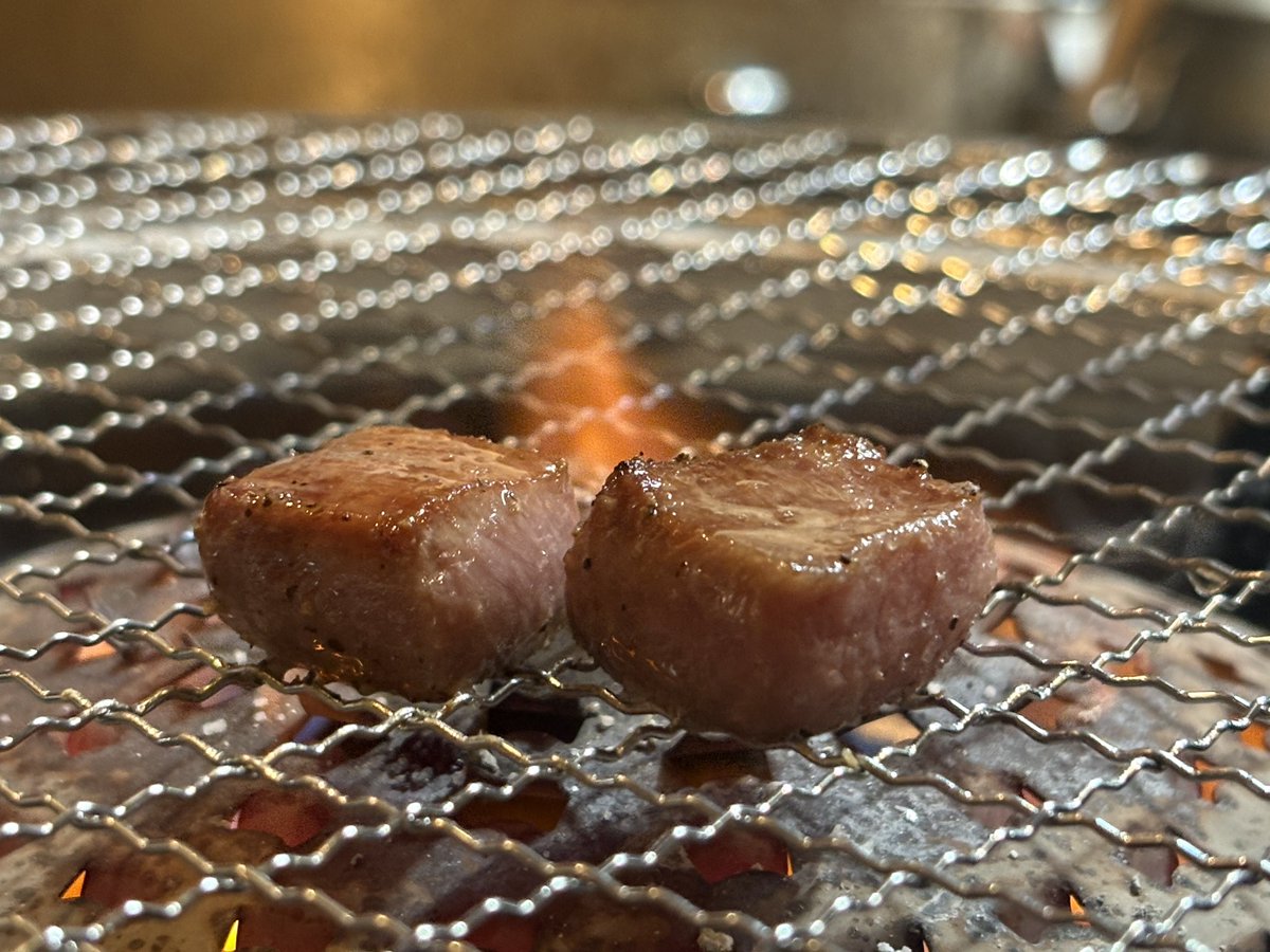 matsu573's tweet photo. 十三　ROCCO
極上焼肉を手頃なお値段で
堪能させていただきました

今日は会社の送別会が先にあったにも関わらずスイスイ入る良質なお肉で
満たされました☆(≧∀≦*)ﾉ

リピ確╭( ･ㅂ･)و ̑̑ ｸﾞｯ ! https://t.co/zcJWxszexi