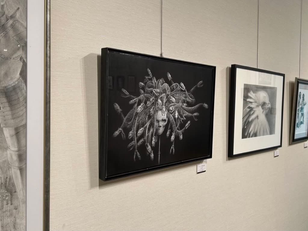 GFX8xuKsMCIvBoq's tweet photo. 昨日28日の木曜より開催のコート・ギャラリー国立での鉛筆派展24記念展に参加させて頂いています。
総勢90名の作家による鉛筆画の展示です。

2026 5/28(木)~6/2(火)
AM11: 00~PM6:00 最終日PM4:00迄
コート・ギャラリー国立
T186-0004国立市中1-8-32
TEL.042-573-8282
FAX.042-573-0023 https://t.co/sVE7wg73Up
