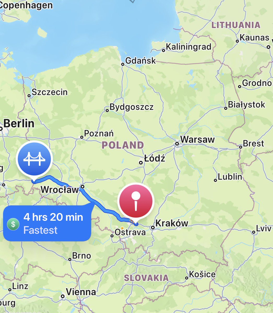 ogloskrawczyk's tweet photo. @KonradKrajewsk6 371km z 678km (54,7%) autostrady A4 leży na terenie Śląska. Wnoszę o nazwę Via Silesia 💛💙 od mostu na Nysie Łużyckiej do mostu na Przemszy. 

Od granicy Jaworzna przez woj. Małopolskie i Podkarpackie do UA może być panńska propozycja jeśli zyska poparcie tamtejszych mieszkańców https://t.co/FGSbhqIi8Y