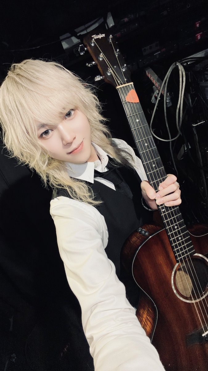 Mint_69man's tweet photo. 2026.05.29 池袋レッドゾーン
SACCIアコースティックライブワンマンありがとうございました！

一緒に作った曲やったり、
その当時のこととか思い出しちゃって途中ウルっとする瞬間もありました。

時間は経ってもこうやって一緒にできることはとても幸せだなぁとしみじみと感じていました。
��たやりたい！