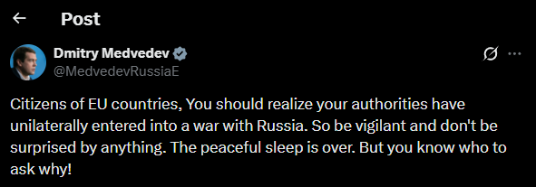 ObsDelphi's tweet photo. 🇷🇺🇷🇴Après avoir envoyé un drone militaire contre des civils en Roumanie, Medvedev nous accuse d'avoir déclaré la guerre.

Dans la même semaine, la Russie a menacé de cibler nos diplomates à Kyiv et nous menace à présent d'attaques sur notre sol.

En réaction, le monde occidental condamne (sans surprise) et les premières décisions commencent à émerger. La Roumanie ferme un consulat russe et dégage l'ambassadeur, l'UE souhaite prendre des sanctions supplémentaires. L'OTAN, pour le moment, discute.

Depuis septembre 2025, des drones fantômes russes franchissent régulièrement les frontières de l'OTAN. Ce qui s'est passé cette nuit à Galati, en Roumanie, se répétera de la même manière que je l'avais prédit en septembre. La Russie teste nos limites et lorsqu'elle constate l'absence de réaction, elle enfonce le clou.

L'OTAN et l'UE sont dans une posture de réaction pour éviter toute escalade. Mais lorsque l'on réagit, cela veut dire que l'on subit les événements. Il est nécessaire d'être dans l'initiative et de sortir de notre passivité qui est une faiblesse plus qu'autre chose.

Medvedev a raison sur un point : le sommeil paisible est terminé. Réveillons-nous !