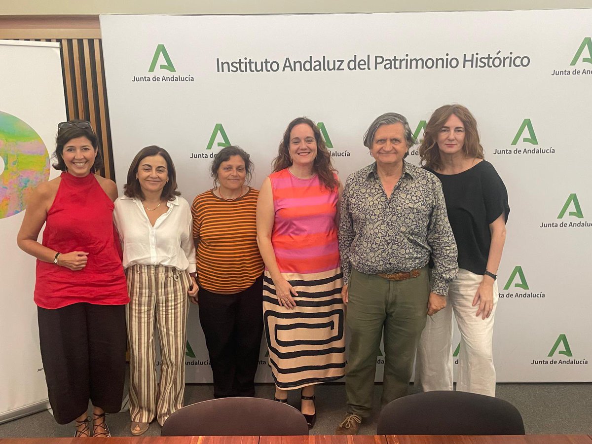 arq_avillalobos's tweet photo. Vuelvo al Máster de #Arquitectura y #Patrimonio Histórico @unisevilla @IAPHpatrimonio del que fui alumna para dar la lección de clausura:
“#Museos y #conservadores en la encrucijada. Una reflexión desde #Andalucía” https://t.co/mo7g8KQWtq