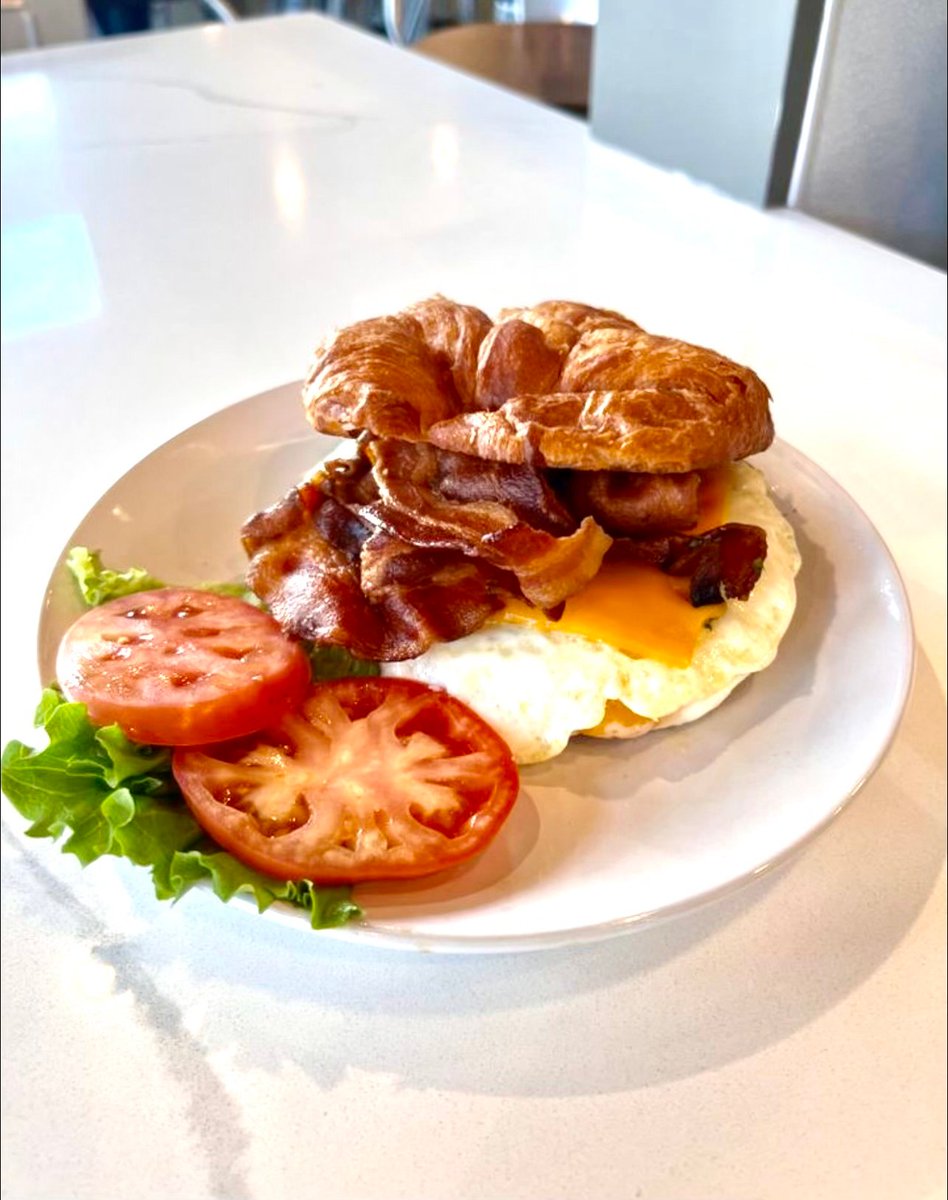 phyllisbrunch's tweet photo. Start your day right with the irresistible Breakfast Croissant (Bacon or Chicken Sausage) with eggs &amp; cheese at Phyllis! 🥐✨ Whether you're a bacon lover or a sausage enthusiast, we've got your morning cravings covered! #BreakfastGoals #PhyllisEats #MorningDelight https://t.co/ikwGd1Ee0y