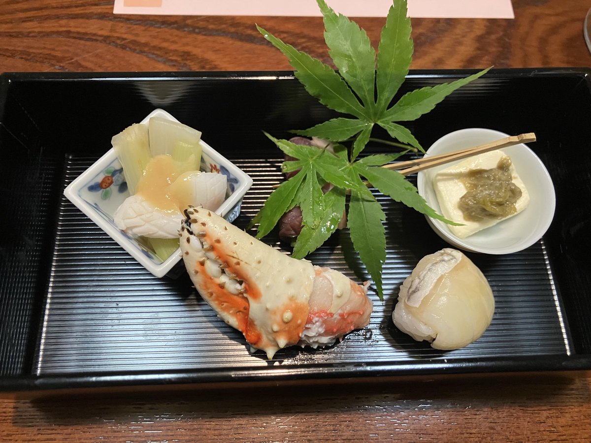 Reality_Kanade's tweet photo. 同級生と10年ぶりくらいに会って、贅沢な晩御飯いただいてしまった。。
死ぬほど価値観合いすぎて何で今まで遊ばなかったんだろ。
ごちでした✌️ https://t.co/mXRGQDEBLF
