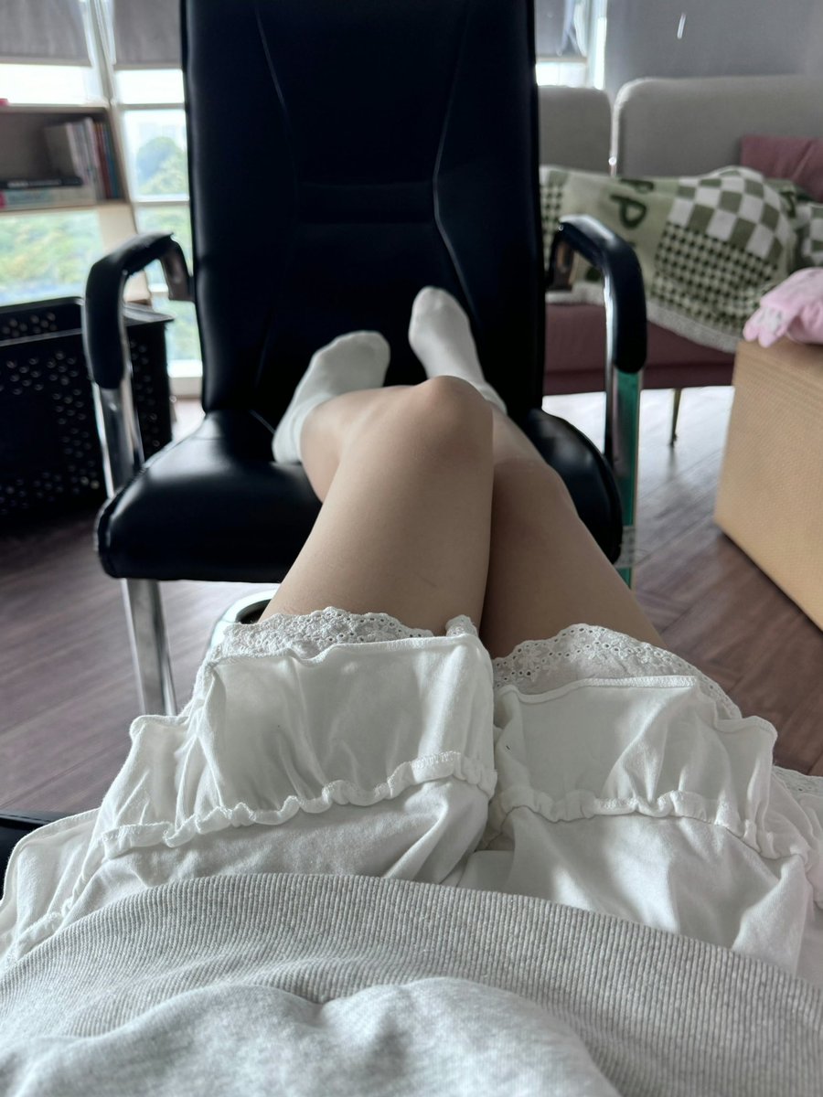 忧郁丝 tweet media