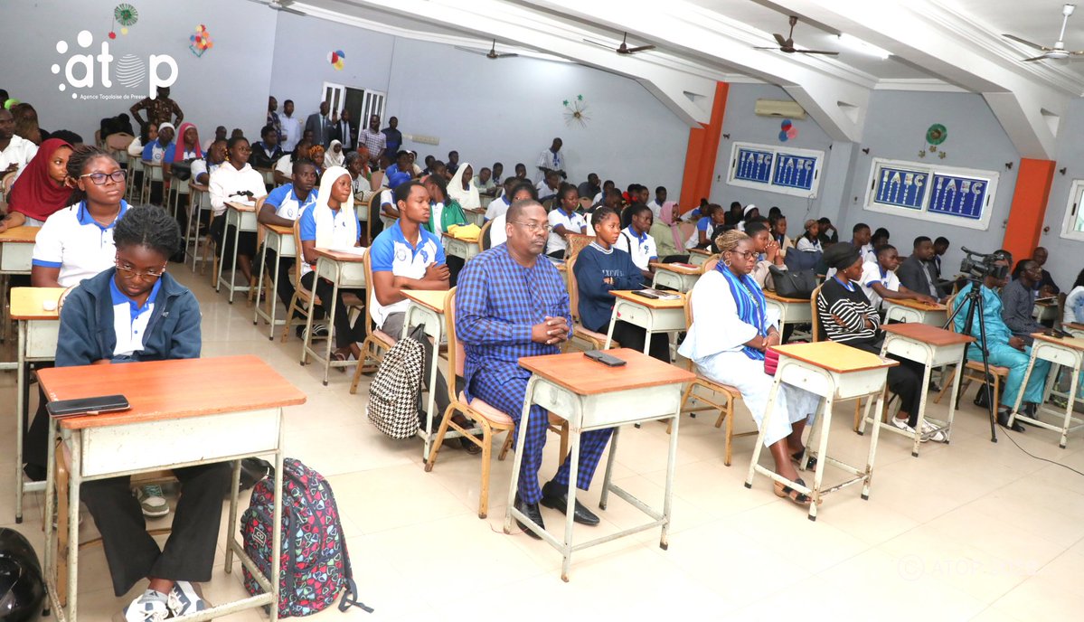 AtopTG's tweet photo. Lutte contre la corruption : la phase pré-test du projet d’intégration dans les curricula prend fin à Lomé
https://t.co/9bR8jJKXHA https://t.co/fGPLV77hnU