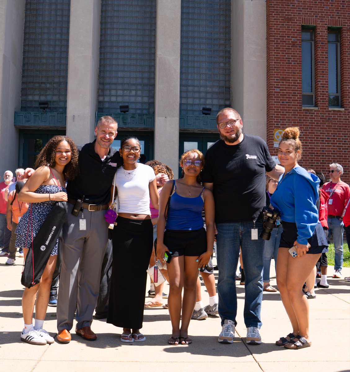 McCaskeyHS's tweet photo. 𝗛𝗔𝗩𝗘 𝗔 𝗚𝗥𝗘𝗔𝗧 𝗦𝗨𝗠𝗠𝗘𝗥, 𝗠𝗖𝗖𝗔𝗦𝗞𝗘𝗬 𝗙𝗔𝗠! 😎

#McCaskeyProud

📸 Credit: WMCC's Anthiana Manning https://t.co/IpbllqP8cE