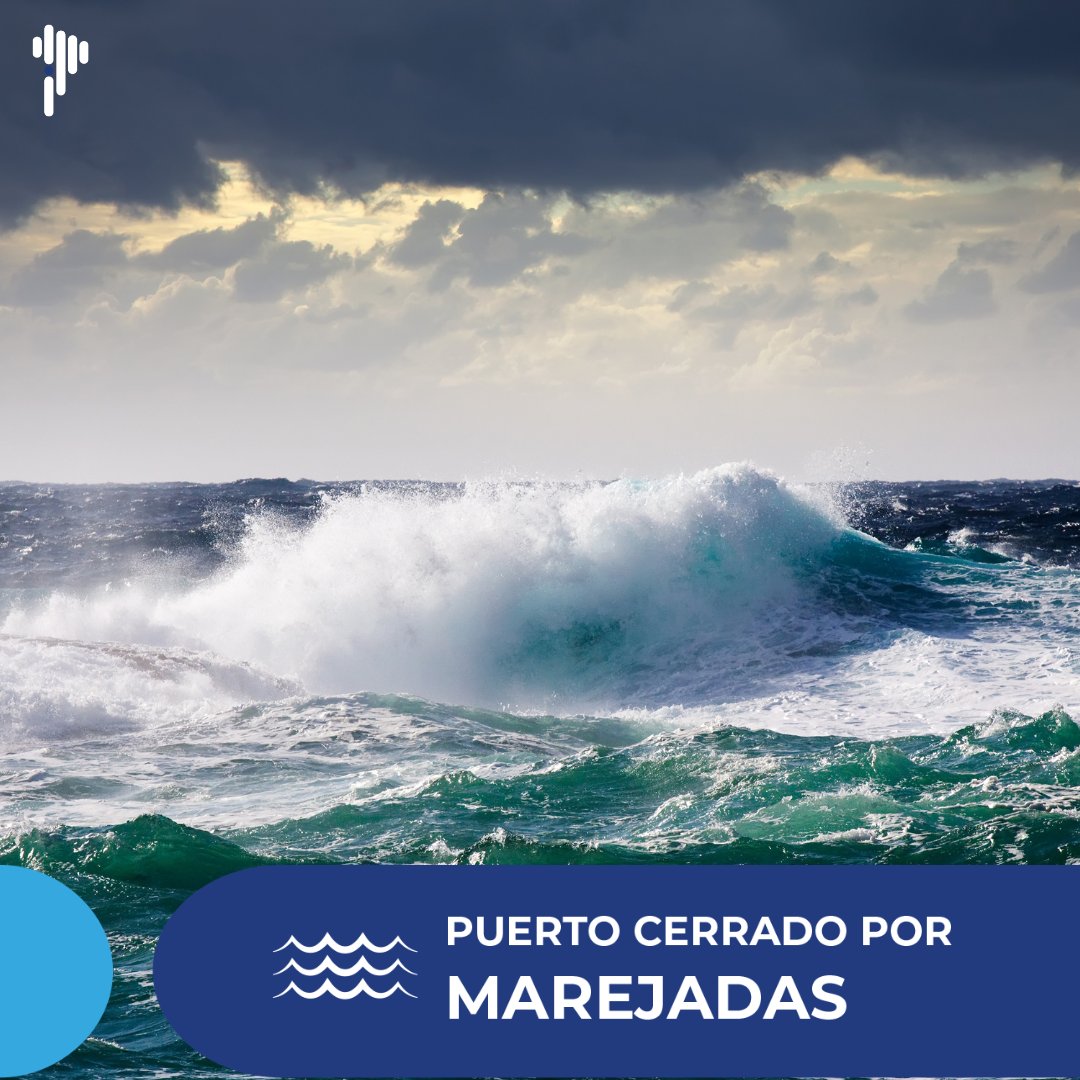 PuertodeIquique's tweet photo. #EstadoPuerto | Puerto de #Iquique. Cerrado por marejadas.

Sitio 1 y 2 del terminal Molo en conjunto con Terminal ITI sitios 3 y 4, se encuentran restringido para faenas de naves debido a las marejadas.
Informaremos más detalles oportunamente.

#LogísticaOperativa #Chile https://t.co/ywg24ALSFu