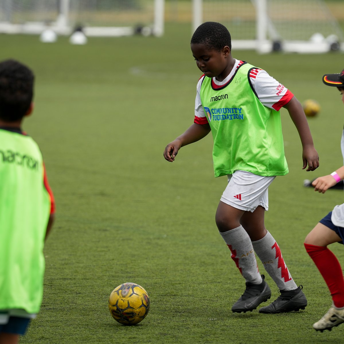 ColU_CF's tweet photo. ⚽A huge thank you to everyone who joined us on our may half-term camps. We loved having you and hope you all had an amazing time!💙

Want to book our Summer Holiday camps? Use code 'SUMMERHOLIDAYS10' for an early bird discount🔽
https://t.co/LpRZsgJB1A

#ColU https://t.co/MpVsAJA3UO