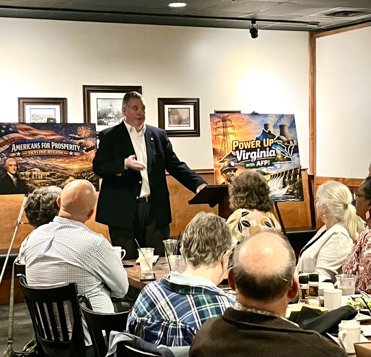 AFPVA's tweet photo. Great energy at today’s Harrisonburg energy forum with Flint Engelman! Delegate Tony Wilt covered state energy policy, I covered federal issues, strong turnout—including local supervisors and many first-time grassroots advocates. Plus, plenty of postcards for Sen. Warner. https://t.co/hiOM1EgYCs