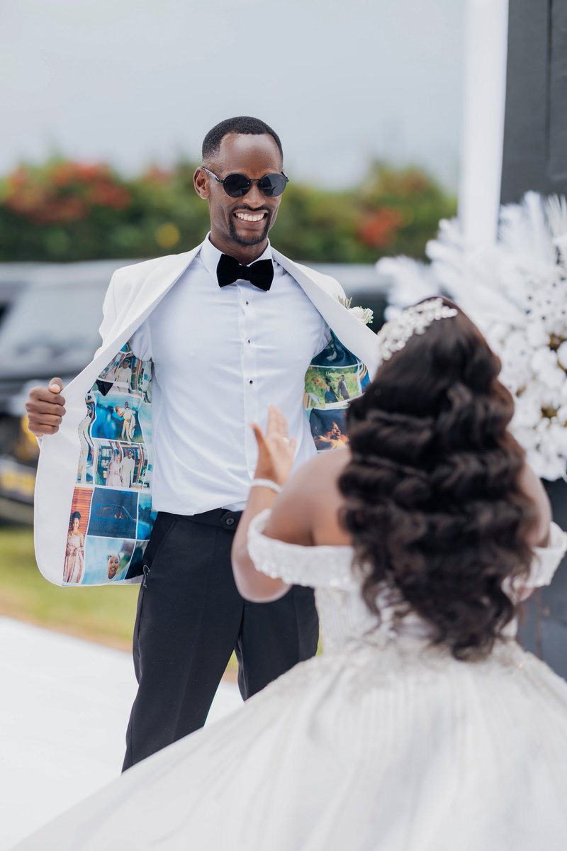 newocamp's tweet photo. Proverbs 18:22:

“He who finds a wife finds a good thing and obtains favor from the Lord.”  @SashaAmany52812 @TheAineDerick @peakshots https://t.co/KXozRL59Sr