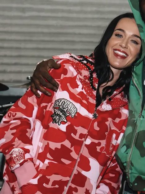 𝓼𝓮𝓿𝓮𝓷ᵏᵖ🥀🦋 tweet media