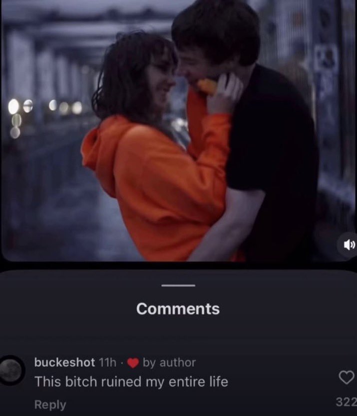 kiersten1511's tweet photo. When You see An old post you Made with your Ex https://t.co/KEQeWwA7lm