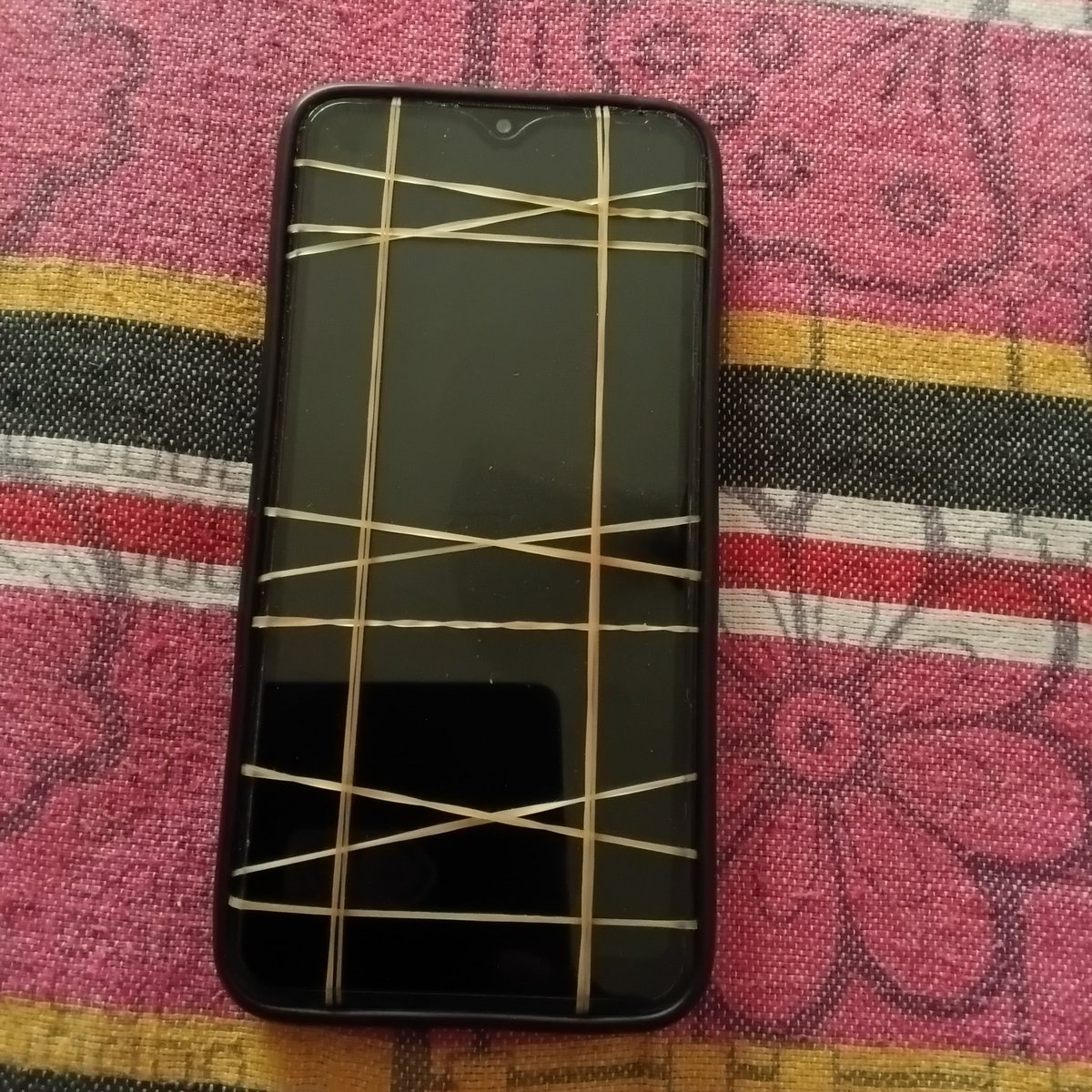 code_daemon1's tweet photo. You Can easily understand my current situation by seeing my phone's current situation.🥶😪 https://t.co/UzHJ4Q9V9o
