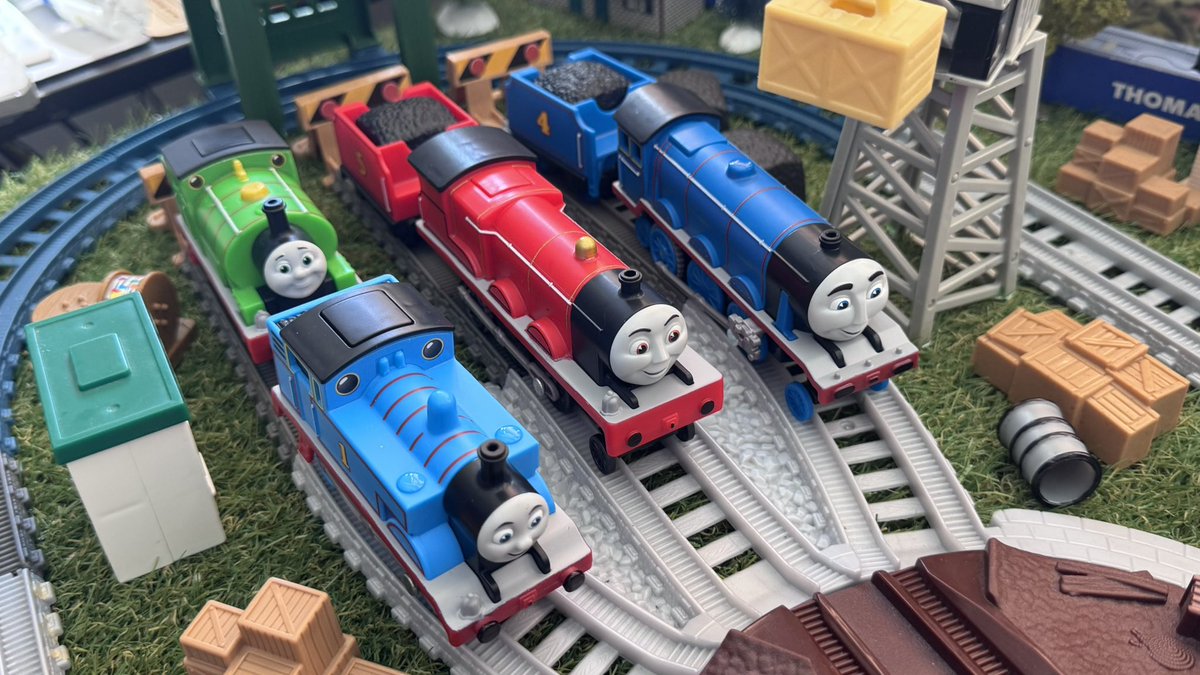 tommosandfrends's tweet photo. when you have a white running board https://t.co/wWs3hn25Qg