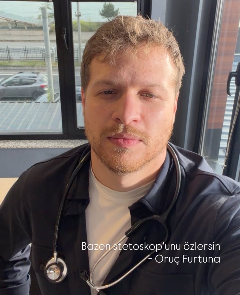 ela tweet media