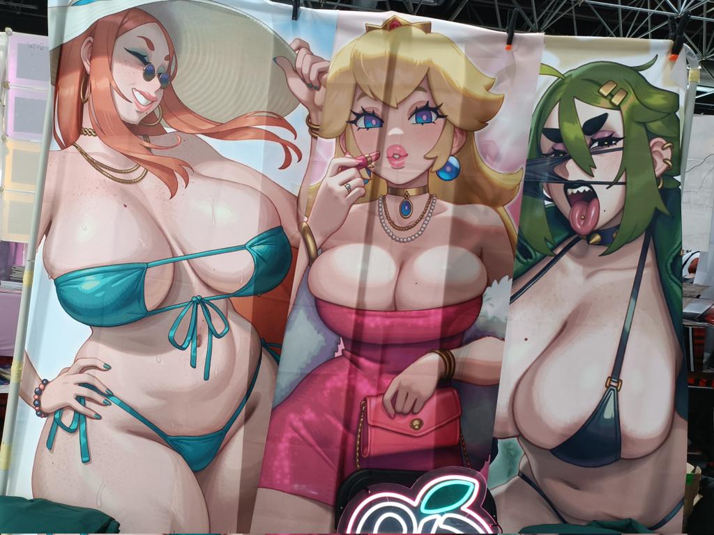 Rizdraws's tweet photo. Attention Dokomi-goers! At the end of Sunday I will be selling these three vertical banners at 80€ each! https://t.co/P0uRB34Jrw