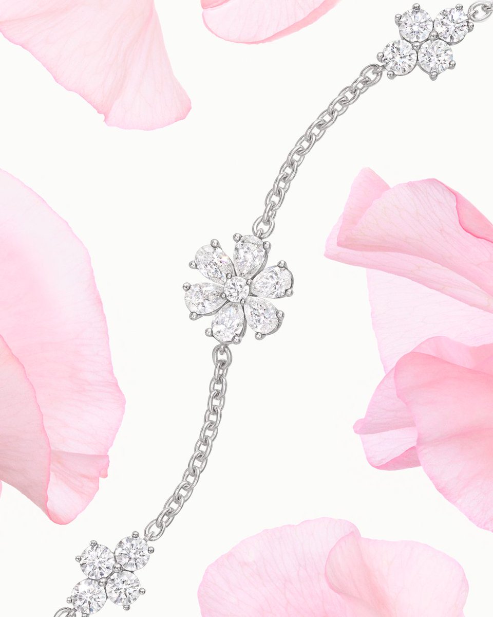 HarryWinston's tweet photo. A little sparkle for spring. Discover the Forget-Me-Not Diamond Bracelet: https://t.co/4l3ijHvzTM #HarryWinston #WinstonGarden https://t.co/ZK74QRVDEv