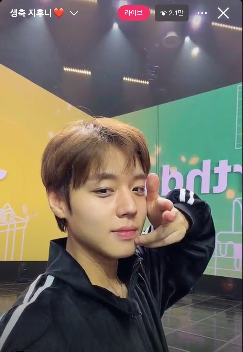내맘은또롤링 tweet media