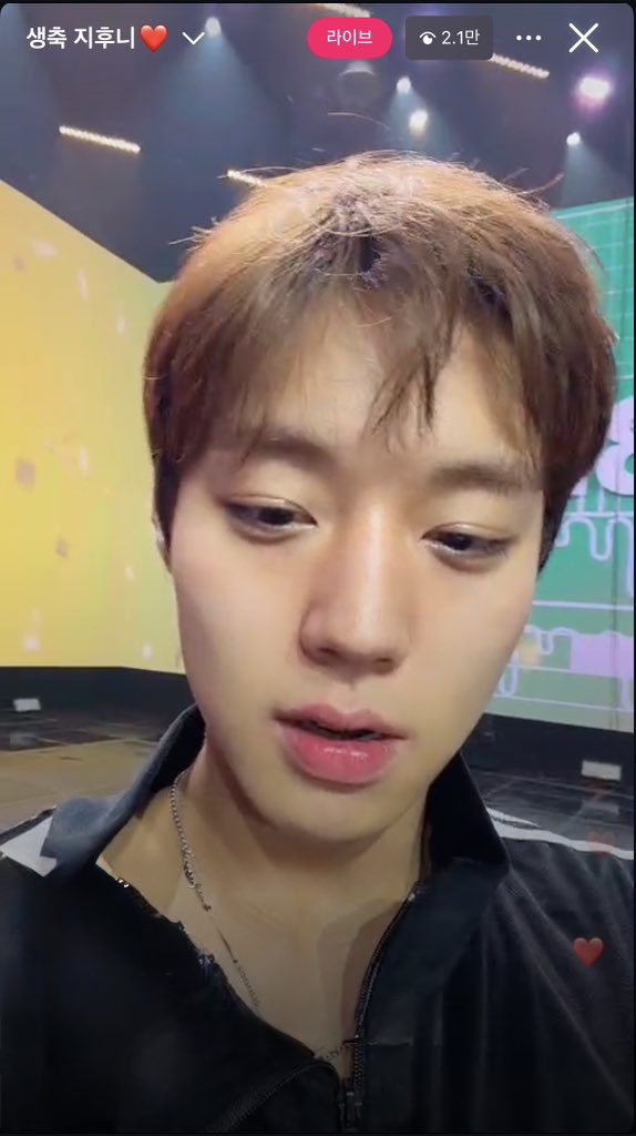 내맘은또롤링 tweet media