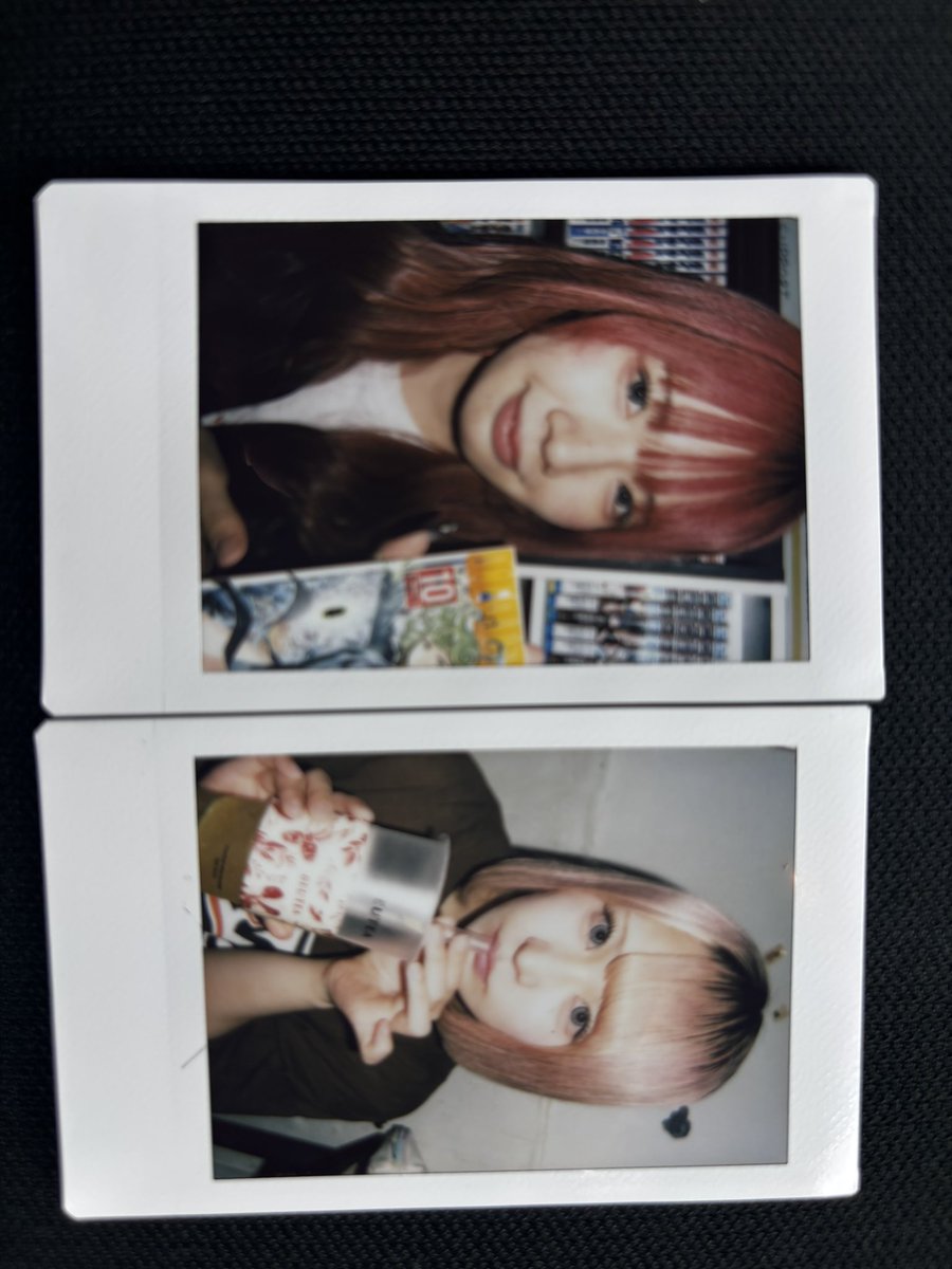 kinta0217's tweet photo. 教えてくれ。俺はあと何枚ランチェキをひけばいい？ 俺はあと何回、ランチェキの列にならべばいいんだ……？

ひびきちゃんは俺に何も言ってはくれない。教えてくれ！ https://t.co/hwrvtj1H5R