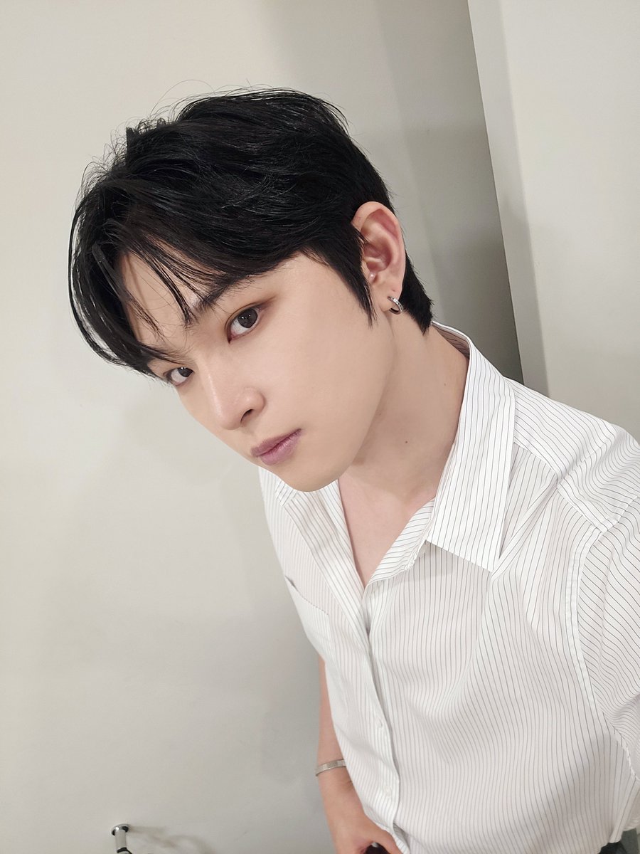726_US's tweet photo. 와저요ㅠㅠㅠㅠㅠㅠㅠㅠㅠ https://t.co/QPk6JmAiYo