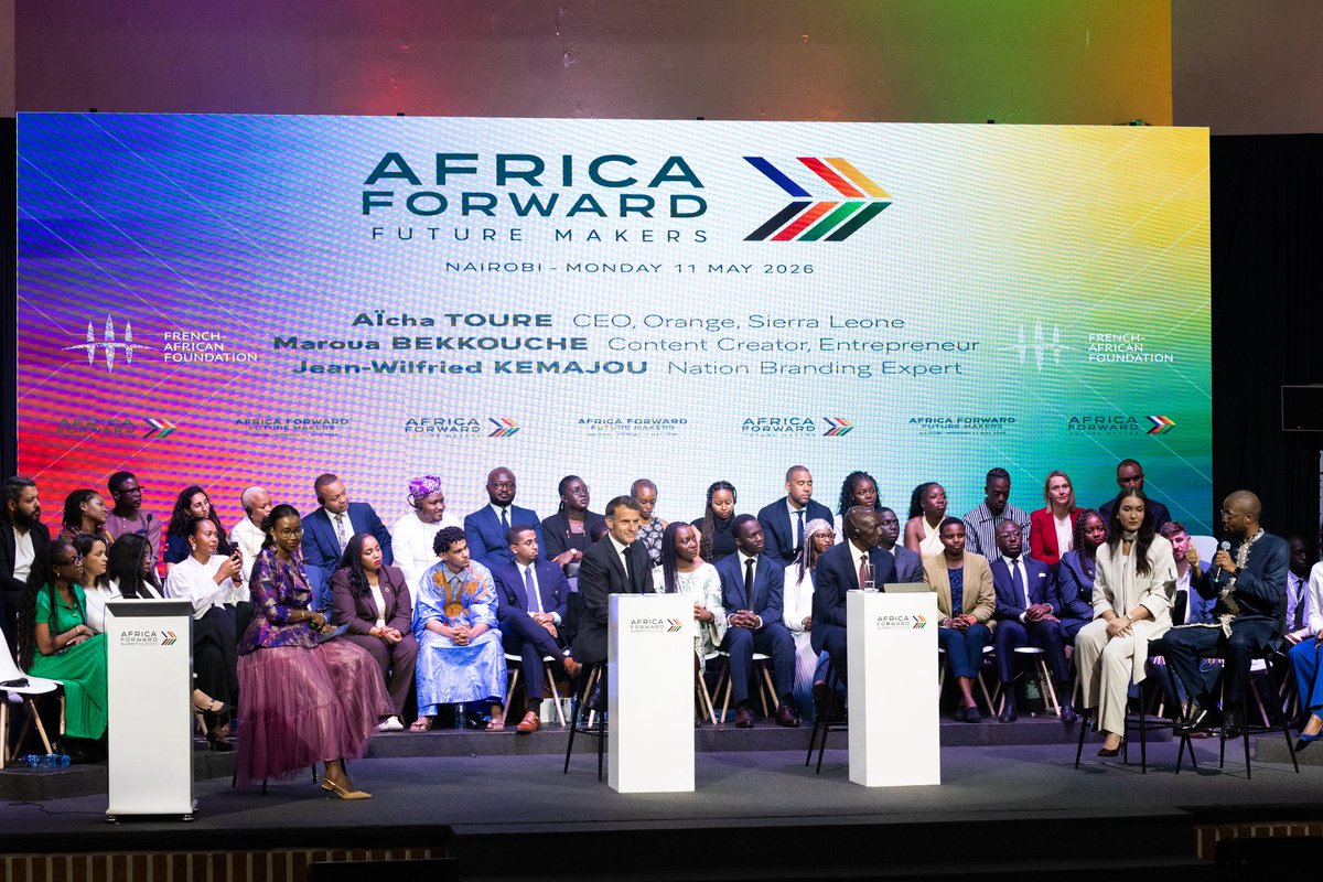 french_african's tweet photo. À l’occasion du sommet Africa Forward, la French African Foundation, en partenariat avec le ministère de l’Europe et des Affaires étrangères, a animé la session jeunesse aux côtés d’@EmmanuelMacron et de @WilliamsRuto.

Technologie, innovation, intelligence artificielle, emploi des jeunes et avenir de l’Afrique : les jeunes leaders africains et français ont porté la voix de leur génération devant les chefs d’État.

Nos Young Leaders et alumni ainsi que 34 Future Makers venus des quatre coins du continent étaient également mobilisés pour faire émerger des solutions concrètes au service de l’Afrique. 🌍✨