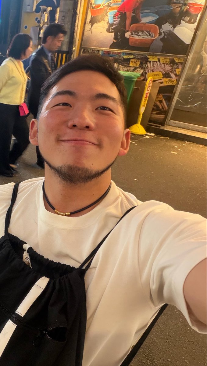 AF_kobe0201's tweet photo. 久しぶりの金曜日！！！
沢山飲んだあ💪 https://t.co/SLAMcaajIn