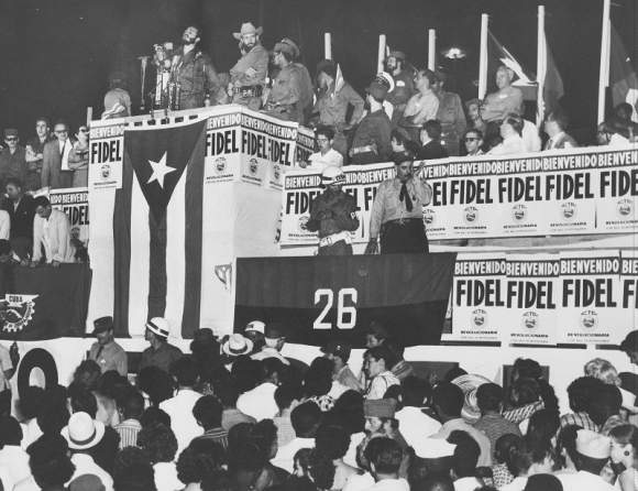 pen22171's tweet photo. "Por eso es que podemos afirmar... que Cuba y su Revolución tendrán cada día más simpatizantes, que Cuba y su Revolución  tendrán cada vez más amigos en todos los pueblos del continente, y eso  es lo que hace más difícil una contrarrevolución" Fidel Castro Ruz, 8 de mayo de 1959. https://t.co/PfNhkABhg0