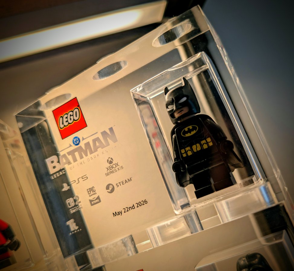 ThatThereTim's tweet photo. Posting a brick pic ❤️🦇 #gamedev https://t.co/bJqc6YInC1
