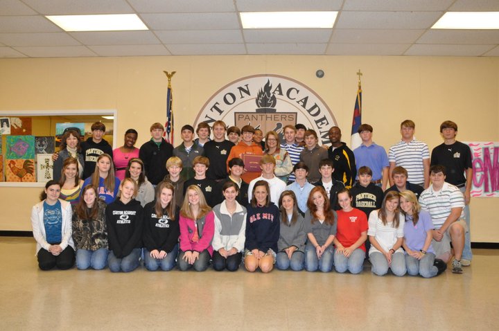CantonAcademy's tweet photo. THROWBACK THURSDAY
Taking it back to 2010 and some unforgettable Panther memories. From friendships to school traditions, these moments are a special part of Canton Academy history.
Who do you recognize in this photo? https://t.co/Cn7ttR3vJb