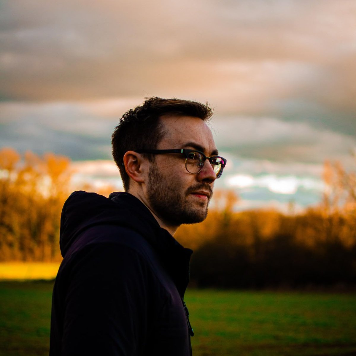 HelbeeR6's tweet photo. I don't think my 23-year-old self would believe me if I told him what the next 10 years would look like.

33 today. Grateful for it all. https://t.co/S0ISwhrQEr