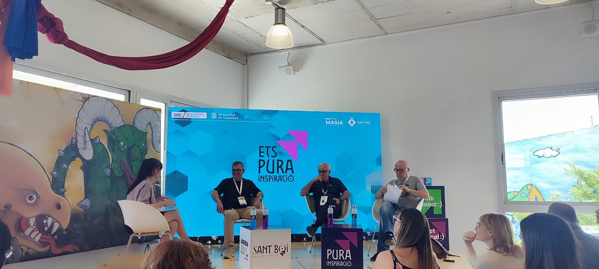 SaltOcupacio's tweet photo. 🔛 Avui @SaltOcupacio hem assistit a la Jornada ocupacional i de desenvolupament local “Fem barri. Fem desenvolupament local” a Sant Boi de Llobregat.
Sessió enriquidora per seguir avançant en desenvolupament local, innovació i economia social https://t.co/qPUmRskzVJ