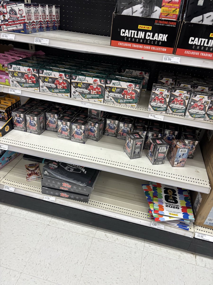 RLelite03's tweet photo. @CardPurchaser still available as of 9am…. https://t.co/CSlhv2RLKk