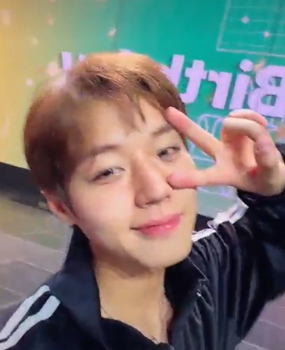 햅삐 ◡̈ tweet media