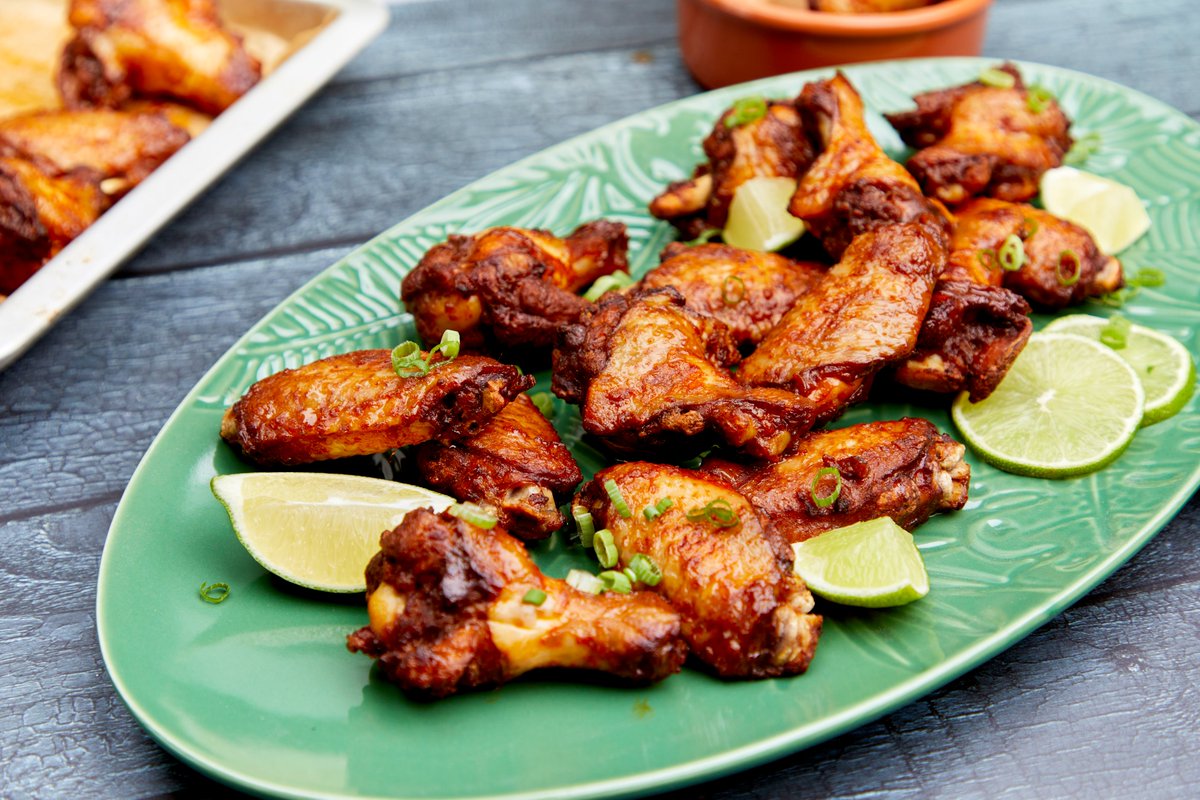 CentralFoods's tweet photo. Why not celebrate this National BBQ Week with Golden Valley Foods' BBQ Chicken Wings?

Fully-cooked chicken wings coated with a smoky barbecue marinade
IQF for convenience
Perfect for sharing platters on World Cup matchdays

Stock up now as part of your next mixed pallet order. https://t.co/qDBDEDcmyC