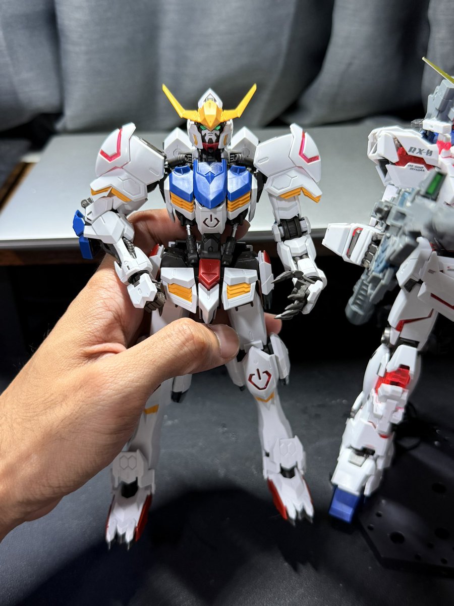 jg_space04's tweet photo. もうすぐ完成です
#gundambarbatos #ガンダム #gundam https://t.co/LfTpIuWeLF